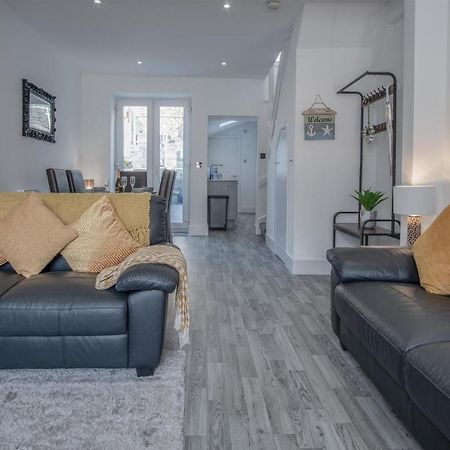 Hawtree Cottage - 2 Bedroom Cottage - 滕比 外观 照片